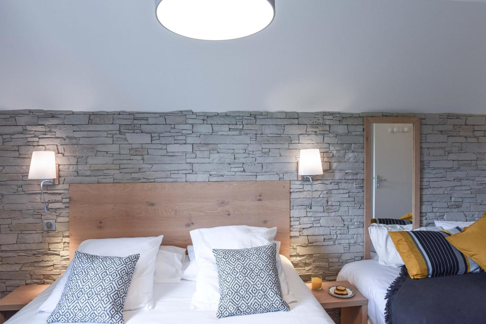 Logis Auberge Du Relais - Hotel & Restaurant Berenx Eksteriør bilde