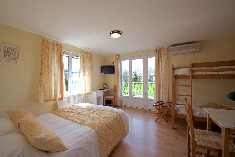Logis Auberge Du Relais - Hotel & Restaurant Berenx Eksteriør bilde